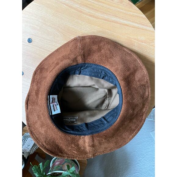 Minnetonka Brown Leather Fold Up Hat - Picture 7 of 7